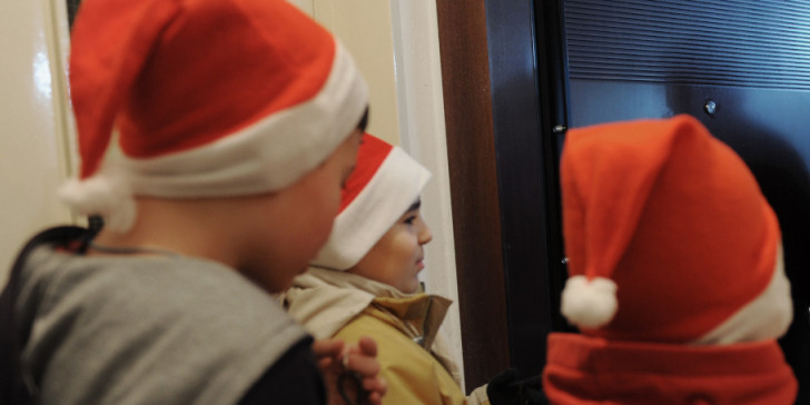 Χριστούγεννα χωρίς κάλαντα στους δρόμους