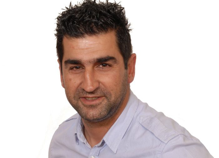 Η απάντηση του Γ.Βασιλείου στη Χ.Σταρακά για όσους δεν μπορούν να εξυπηρετηθούν στο lockdown