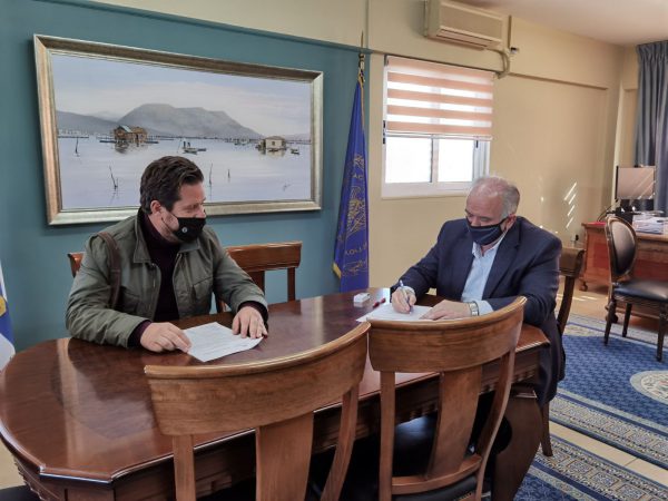 Λύρος: Πολυσύχναστες περιοχές αποκτούν τον φωτισμό που τους αρμόζει