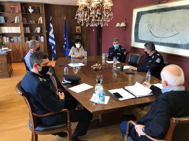 Εντατικοποίηση των ελέγχων για την εφαρμογή των μέτρων κατά της εξάπλωσης του COVID-19 στην Αιτωλοακαρνανία