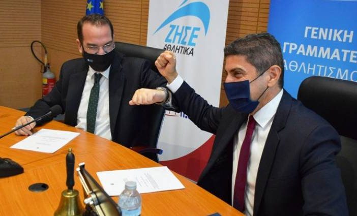 “Έπεσαν” οι υπογραφές Αυγενάκη – Φαρμάκη για το Παπαχαραλάμπειο Ναυπάκτου