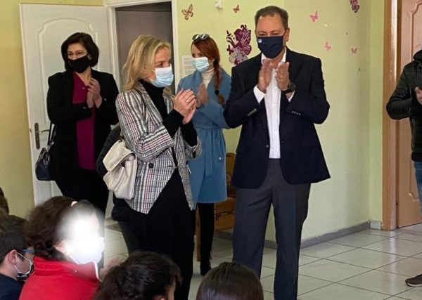Ο Σπήλιος Λιβανός στο πλευρό των μαθητών και των εκπαιδευτικών των ειδικών σχολείων Αιτωλοακαρνανίας