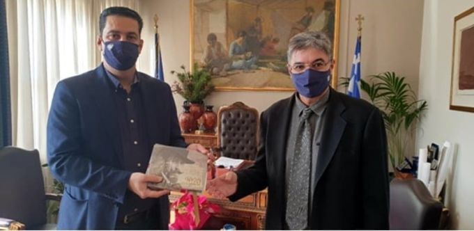 Έτος Χατζόπουλου: Eιδικά συλλεκτικά λευκώματα από τα ΕΛΤΑ