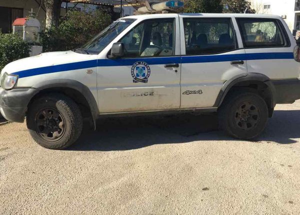 Στα χέρια των αρχών συμμορία που ρήμαζε αυτοκίνητα
