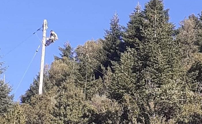 Λαμπίρι Αγρινίου: Αποκαταστάθηκε η ηλεκτροδότηση – Συνεχίζονται οι εργασίες για τη διάνοιξη του οδικού δικτύου