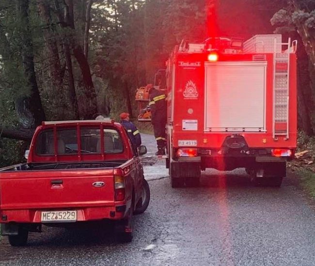 Αποκαταστάθηκε η κυκλοφορία στο δρόμο Ναύπακτος προς την Ιερά Μονή Μεταμορφώσεως του Σωτήρος