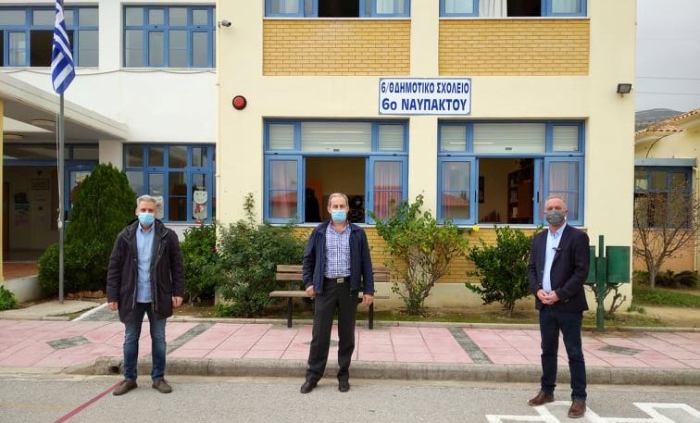 Στις σχολικές μονάδες του Δήμου Ναυπακτίας οι Αντιδήμαρχοι Τσουκαλάς και Παπαϊωαννίδης