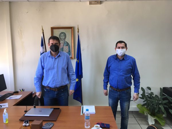Συνάντηση του Δημάρχου Αμφιλοχίας Γιώργου Κατσούλα με τον Αντιπεριφερειάρχη Αγροτικής Ανάπτυξης Θεόδωρο Βασιλόπουλο
