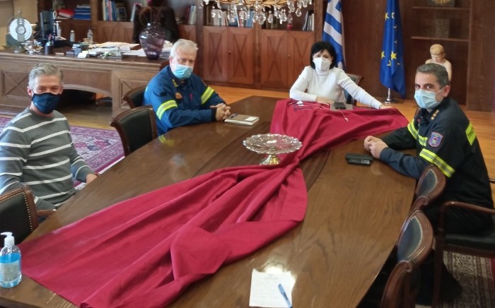 Συνάντηση Μ. Σαλμάς με τους νέους Διοικητές της Πυροσβεστικής Υπηρεσίας