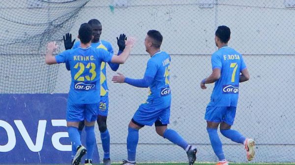 Superleague: Ντέρμπι επιβίωσης