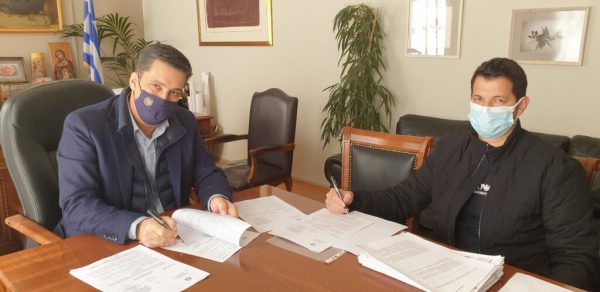 Δήμος Αγρινίου: Ανακατασκευή γηπέδων ΔΑΚ, Ρηγανά και Παπαδατών