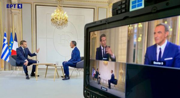 Ο Μεσολογγίτης δημοσιογράφος Νίκος Αλιάγας στην ΕΡΤ με αποκλειστική συνέντευξη Μακρόν