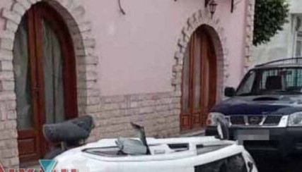 Τραυματίστηκε ο οδηγός ηλεκτρικού μοτοποδηλάτου σε τροχαίο στο Μεσολόγγι (ΦΩΤΟ)