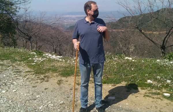 Με γκλίτσα ο Σπήλιος Λιβανός στον Αράκυνθο!