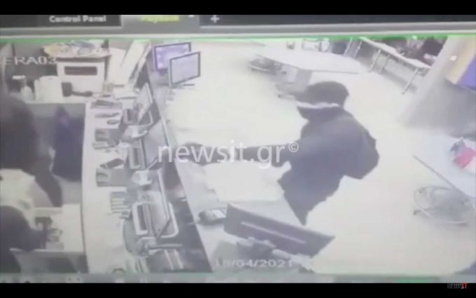 Ληστεία χιλιάδων ευρώ στην Κυψέλη σε 28 δευτερόλεπτα