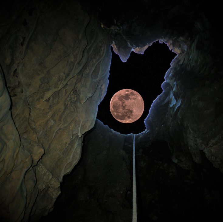 Αιτωλ/νία- Μαγικό θέαμα: Η πρώτη «ροζ πανσέληνος» της χρονιάς!!