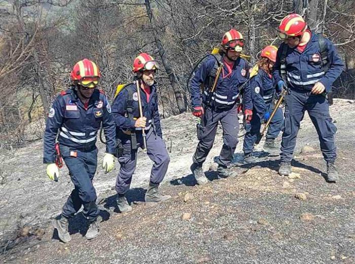 Η Ε Ο Ε Δ Μεσολογγίου στη μεγάλη φωτιά στην Κορινθία (βιντεο)