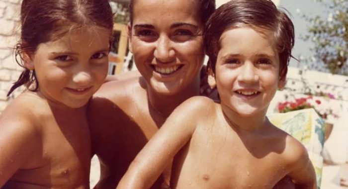 Η ανάρτηση του Κώστα Μπακογιάννη για τη γιορτή της μητέρας