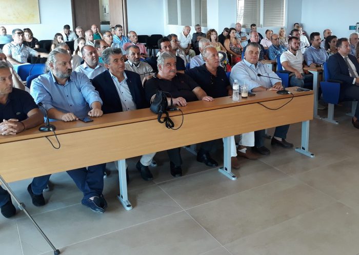 Ενεργειακή Κοινότητα:Η αντιπολίτευση καταγγέλλει αλλοπρόσαλλη και παρελκυστική την τακτική Λύρου