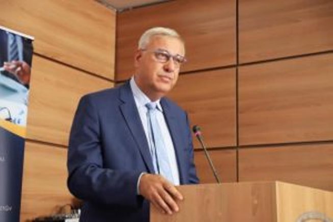 Εκατοντάδες προσλήψεις « εδώ και τώρα» στις Τεχνικές Υπηρεσίες των δήμων ανακοίνωσε το Υπ. Εσωτερικών