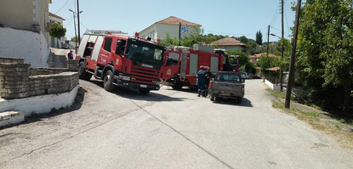 Φωτιά στο κέντρο της Κωνωπίνας