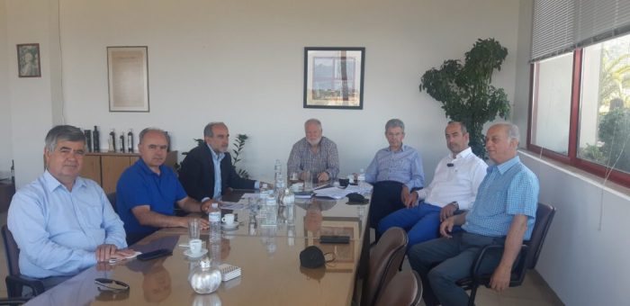 Παράταξη Κατσιφάρα: Είναι χρέος της Περιφέρειας να προστατέψει το προϊόν της σταφίδας