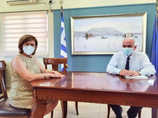 Με την νέα διοικήτρια του Νοσοκομείου συναντήθηκε ο Κώστας Λύρος