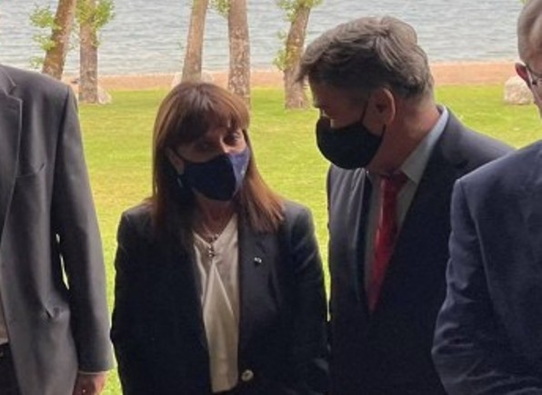 Και ο δήμος Ακτίου-Βόνιτσας θέλει την ανακήρυξη της Κ. Σακελλαροπούλου ως Επίτιμη Δημότη