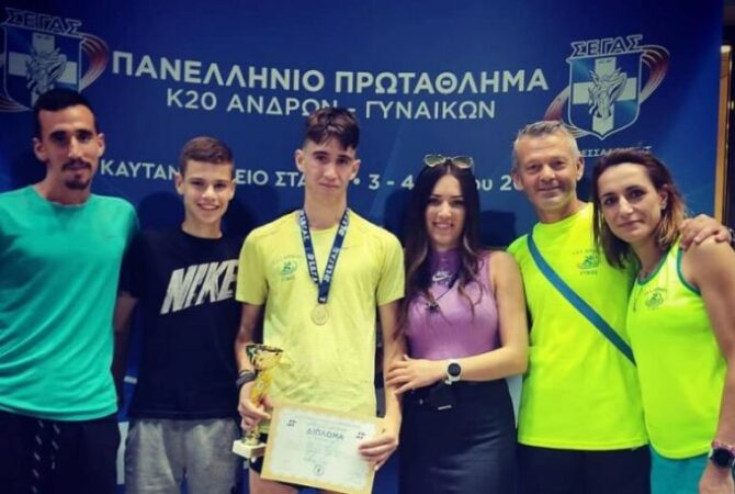 Πρωταθλητής ο Αγρινιώτης Νίκος Σταμούλης στα 5χλμ στο πανελλήνιο Πρωτάθλημα Κ20