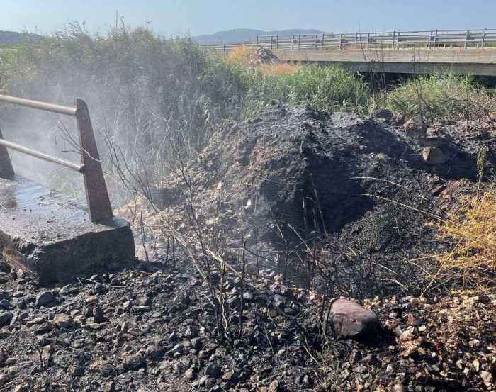 Αστακός Πυρκαγιά σε σημείο αγωγού ύδρευσης, υποψία δολιοφθοράς -διακοπή υδροδότησης