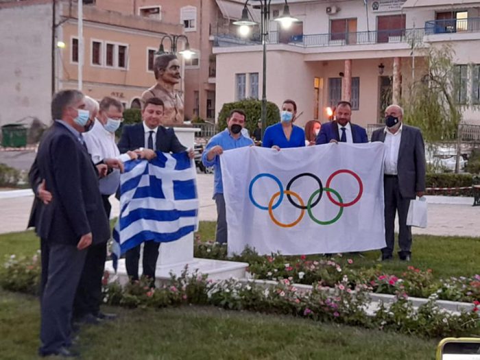 Αποκαλυπτήρια της προτομής του Αστακιώτη Ολυμπιονίκη Παντελή Καρασεβδά(φωτο)