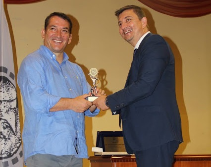 Τελετή ανακήρυξης του Αρχιεπισκόπου & των ολυμπιονικών, Β.Κοζομπόλη Βούλα και Δήμα Πύρρο σε επίτιμους δημότες Ξηρομέρου