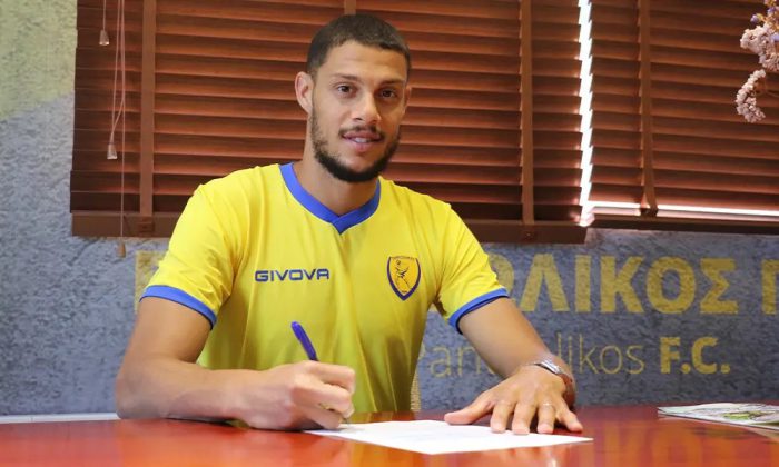 O Ρούντι Ζεστέντ υπέγραψε συμβόλαιο με τον Παναιτωλικό