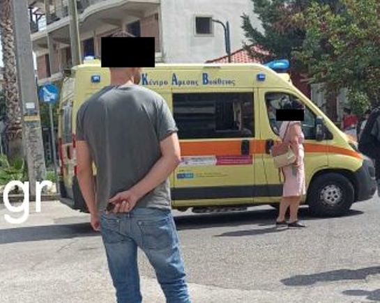 Αγρίνιο: Σφοδρή σύγκρουση αυτοκινήτων στη διασταύρωση Σκόπα και Φιλελλήνων (ΦΩΤΟ)