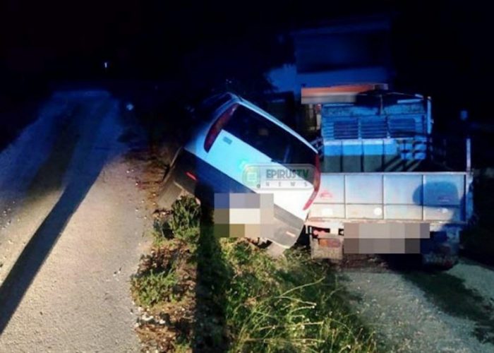 Απίστευτη διάσωση στα Γιάννενα – Κρατούσαν με τα χέρια αυτοκίνητο στο χείλος του γκρεμού