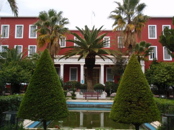 ΠΟΣΔΕΠ – Ακατανόητη η δια ζώσης εκπαίδευση των φοιτητών σε ποσοστό 100%