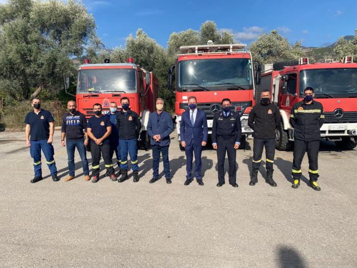 Ο Σπήλιος Λιβανός επισκέφθηκε την Πυροσβεστική Υπηρεσία Ναυπάκτου