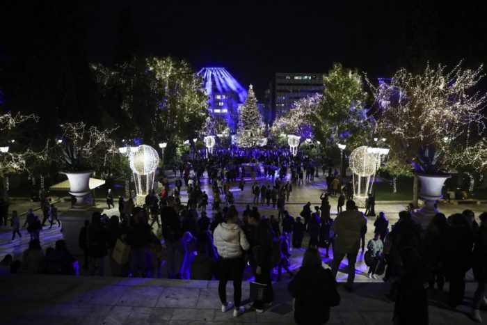 Οι κρίσιμες 15 μέρες – Τι μας περιμένει αν δεν ξεθυμάνει το δηλητήριο της πανδημίας