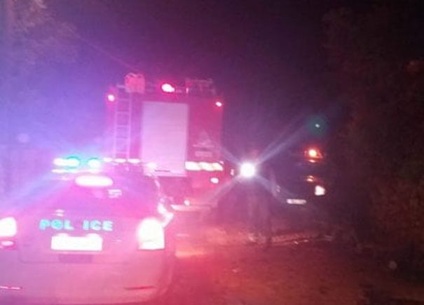 Προβλήματα στο Αγρίνιο από το δυνατό αέρα-πτώσεις δέντρων & διακοπή ρεύματος