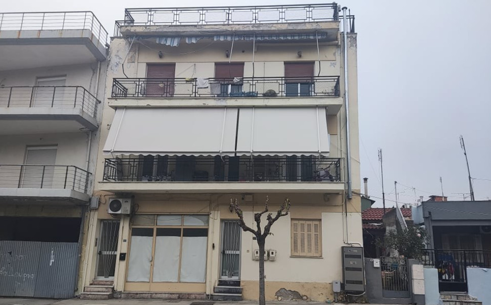 Βόλος – Αυτό είναι το σπίτι που ο σφαγέας δολοφόνησε τη μητέρα του δικηγόρου του