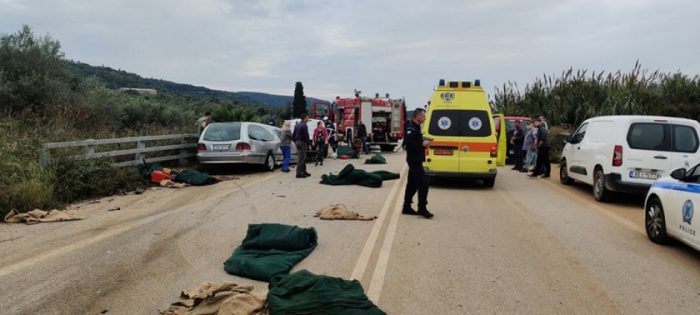 Θανατηφόρα σύγκρουση νεκροφόρας με αυτοκίνητο στους Γαργαλιάνους