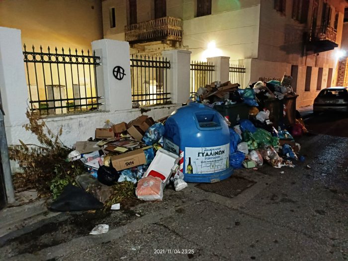 “Ανασαίνει” το Μεσολόγγι από τα σκουπίδια- Έμπρακτη αλληλεγγύη από Αποστολάκη, Γκίζα & Τριανταφυλλάκη