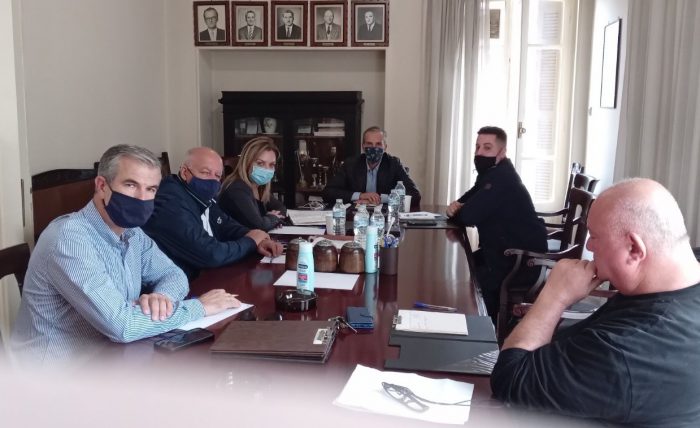 «ΑΓΡΙΝΙΟ ΜΠΟΡΕΙΣ»: Αναγκαιότητα τα μέτρα στήριξης και οι τοπικές δράσεις για τον εμπορικό κόσμο