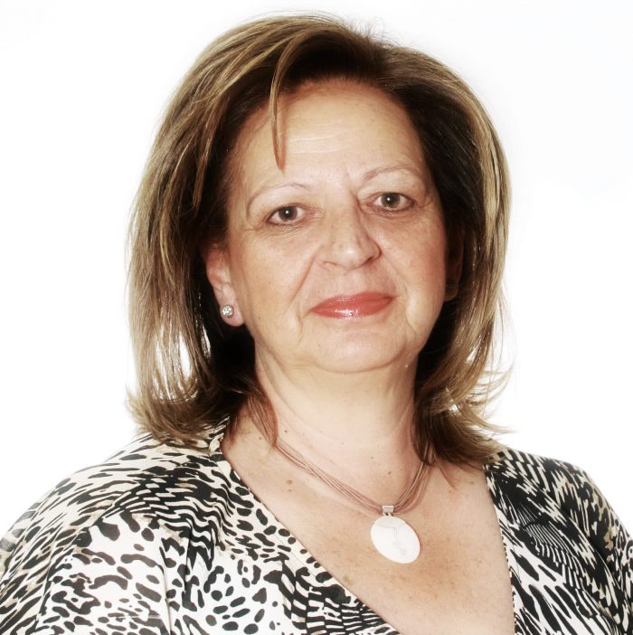 Έφορος της Παπαχαραλαμπείου Δημοτικής Φιλαρμονικής Ναυπάκτου η Βάσω Ταραμπίκου