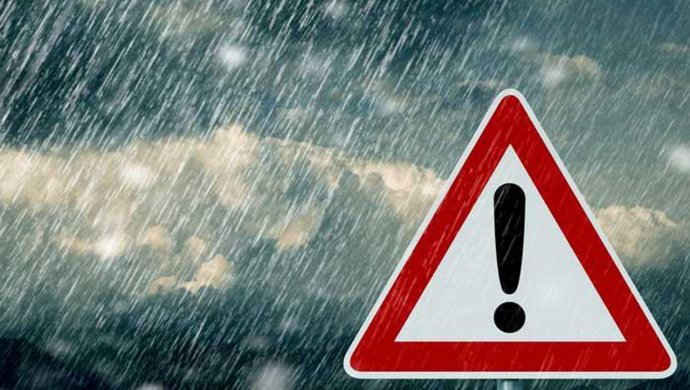 Ξηρόμερο: Ακραία καιρικά φαινόμενα, κυρίως στο παραλιακό μέτωπο – Ο Δήμος εφιστά την προσοχή στους πολίτες