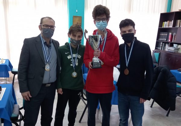 Η Γυμναστική Εταιρεία Αγρινίου κατέκτησε το κύπελλο της Ένωσης Σκακιστικών Σωματείων Δυτικής Ελλάδας