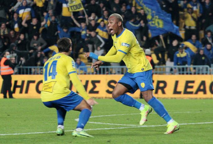 Τα «καναρίνια» επικράτησαν (1-0) του Απόλλωνα Σμύρνης