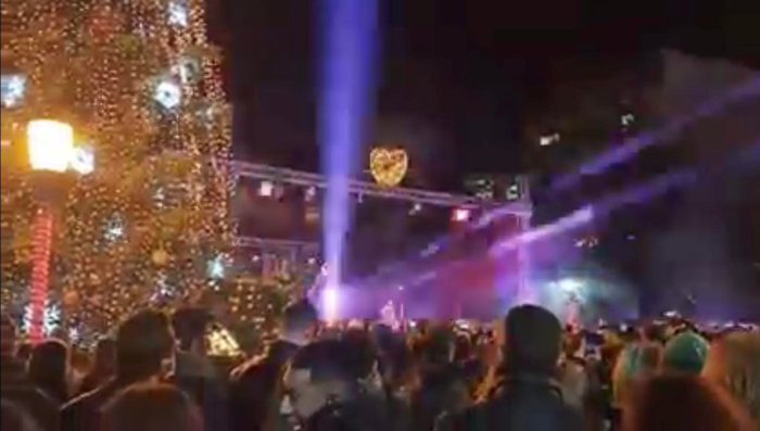 Stavento και Ήβη Αδάμου έβαλαν “φωτιά” στο Αγρίνιο…ξέχασαν και τον κορωνοϊό!