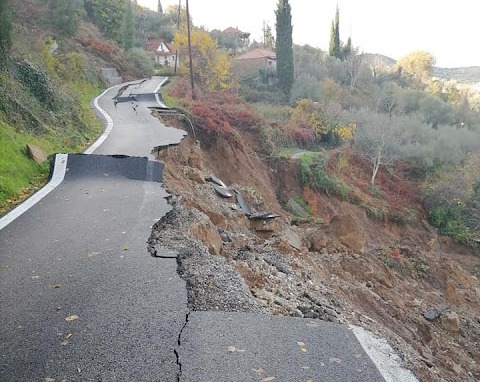 Μακρυνεία-Ανεπανόρθωτες οι ζημιές που άφησε πίσω η θεομηνία