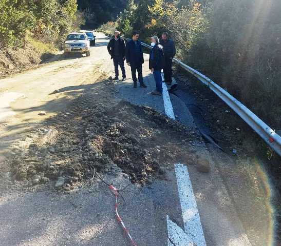 Σοβαρά προβλήματα στη ΔΕ Παναιτωλικού από τις καθιζήσεις και τις κατολισθήσεις